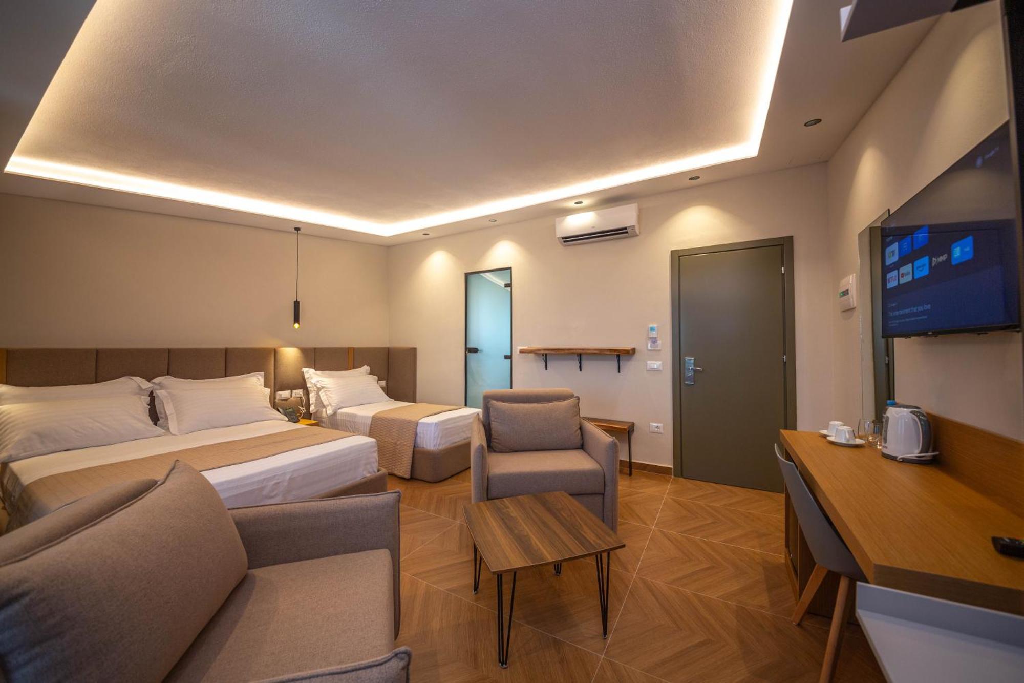 Emara Boutique Hotel カヴァヤ エクステリア 写真